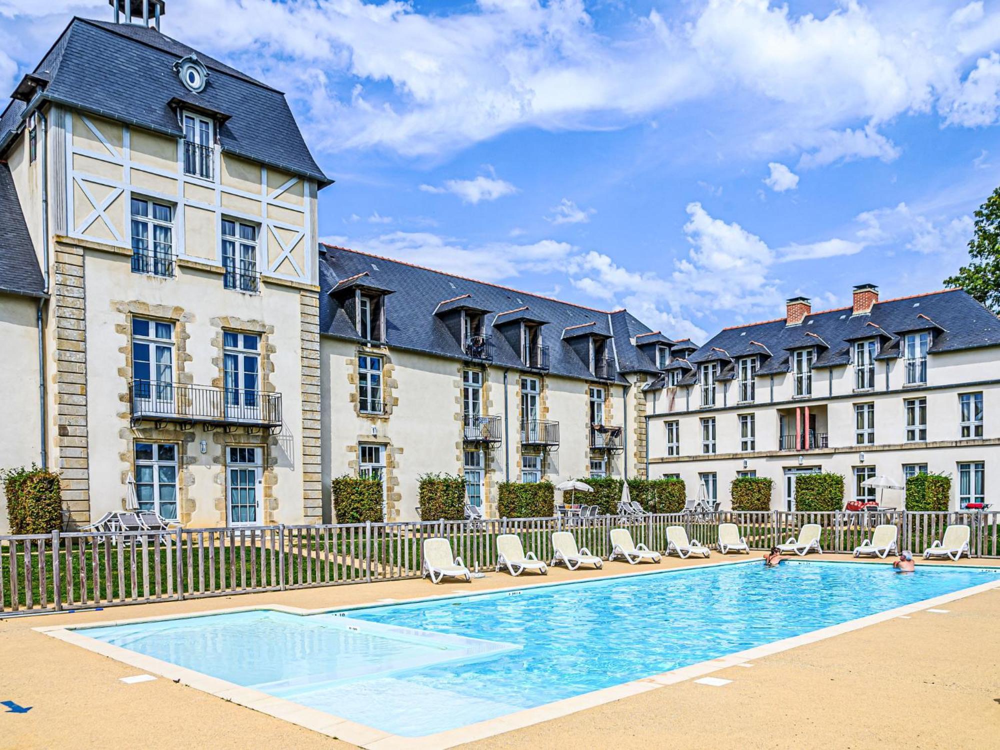 Apartment Chateau De Kergonano-2 By Interhome Baden Exterior foto